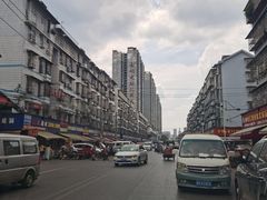 -高桥现代商贸城