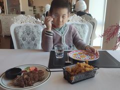 -圣彼得堡观江俄餐厅(中央大街黑金冠店)