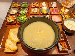 -银米·云南传统过桥米线(双廊黑金冠店)