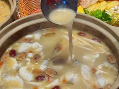-黄弟大排档·湖南菜·小龙虾·小海鲜(凯旋北路店)
