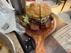 -汉堡双倍·喜鹊堡
