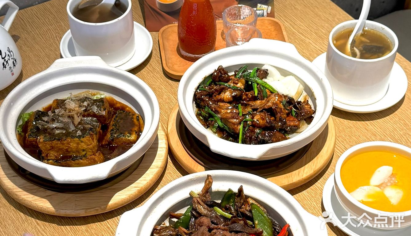 降温了…又想蔡澜点心家这一桌冬日暖食了！
