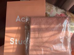 -Acne Studios(芮欧百货店)