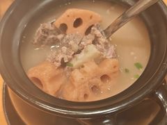 -莲餐厅·湖北菜·潜江小龙虾店(愚园路店)