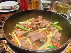 啫啫牛肉煲-猪肉婆私房菜(容桂总店)