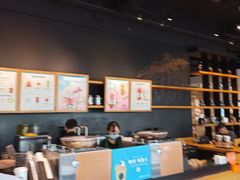 -星巴克(洛阳中州路王府井店)