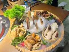 -菌彩云南野生菌火锅(万达广场店)