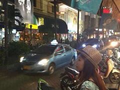 -乌布德传统市场