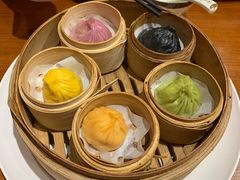 清新五彩小笼包-龍堂蟹黄小笼包(万家丽店)