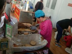 -老西关黄老太牛肉烧饼