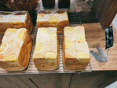 -沁屋面包店(人民东路店)