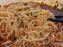 -兵哥豌豆面(雅颂居店)