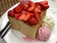 草莓吐司-丹礼糖甜品