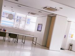 -卡罗酒店(东门晒布地铁站店)