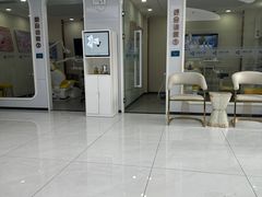 -卫雅仕口腔