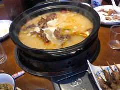-亿诣蝎府炸酱面羊蝎子火锅(酷车小镇店)