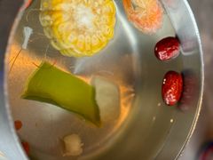 -德天肥牛海鲜火锅(城西银泰店)