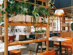 大堂-渝信川菜 · 川味家常菜(财富购物中心店)