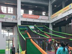 -蒙特利亲子乐园