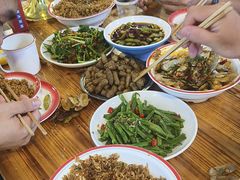 -冶建镜子·老南昌大排档·江西虾王(总店)