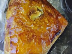 吉士酥-多乐之日(和平伊势丹店)