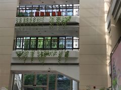 -上海市虹口区青少年活动中心(欧阳路)