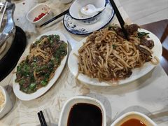 -粤潮牛肉火锅店(江南大道店)