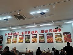 -佬缸炮江湖川菜(玉林店)
