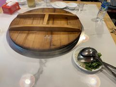 -王老六铁锅炖鱼(长春路店)