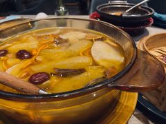 武定母鸡炖野生菌-半山腰·云南菜(侨福芳草地店)