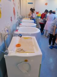 -马博士婴幼儿游泳馆(广安门旗舰店)