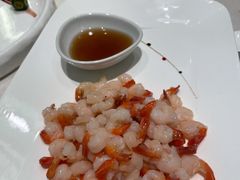 手剥草虾仁-蝶园·装修中(BFC外滩金融中心店)