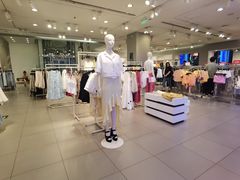 -H&M(鹏欣水游城店)