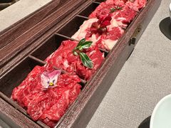 -左庭右院鲜牛肉火锅黑金店(陆家嘴中心店)