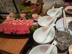 -捞王锅物料理(上海世茂广场店)