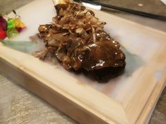 秘制牛肋骨-文兴酒家(晶品店)