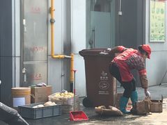 -巴四老城区炭火蛙锅(张江店)