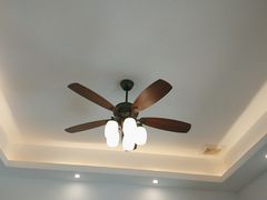 -香香海南菜餐厅