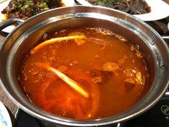 -龙聚德北京烤鸭(沙坪坝华宇A馆店)