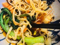 -头壹号  羊汤·饸饹面·大油条(嘉华店)