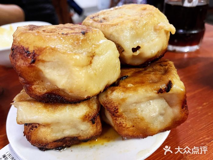 宝瑞门钉肉饼店门钉肉饼图片