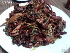 麻辣小龙虾-川外川(市场一路店)