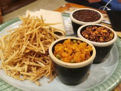 -朝花夕拾中餐厅(台儿庄古城复兴广场店)