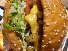 -The Habit Burger Grill 哈比特汉堡(复兴soho店)