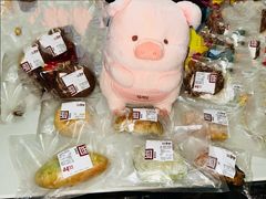 -炉边皮皮·烘焙甜品工厂店