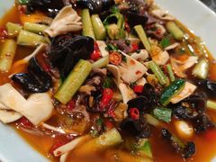 -里宴川菜酒楼(昊祥邻里聚金泉广场店)