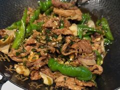 -费大厨辣椒炒肉(黄兴中心广场店)