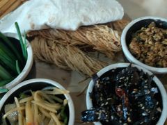 -丁里羊肉小镇(天鹅湖总店)