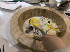 蒸汽石锅鱼-云中鱼蒸汽石锅鱼(川沙百联店)