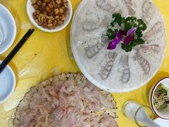 -官塘陈记鱼生·潮汕砂锅粥·牛肉火锅(潮枫路总店)